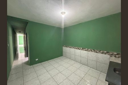 Casa para alugar com 80m², 2 quartos e 2 vagasCozinha