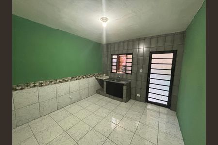 Casa para alugar com 80m², 2 quartos e 2 vagasCozinha