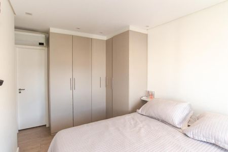 Suíte de apartamento à venda com 3 quartos, 70m² em Jardim Leonor Mendes de Barros, São Paulo