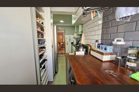Apartamento à venda com 64m², 2 quartos e 1 vaga Apartamento à venda com 64m², 2 quartos e 1 vagaCozinha