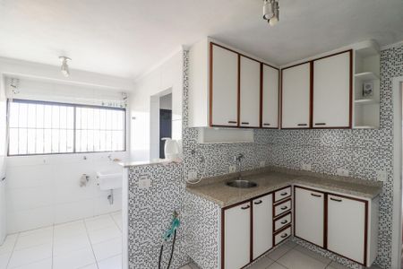 Apartamento à venda com 81m², 3 quartos e 1 vaga Apartamento à venda com 81m², 3 quartos e 1 vagaCozinha e Área de Serviço/Banheiro de serviço