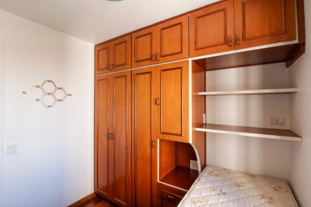 Apartamento à venda com 81m², 3 quartos e 1 vaga Apartamento à venda com 81m², 3 quartos e 1 vagaQuarto 2