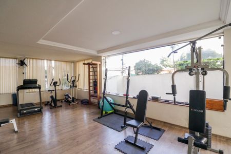 Apartamento à venda com 81m², 3 quartos e 1 vaga Apartamento à venda com 81m², 3 quartos e 1 vagaAcademia