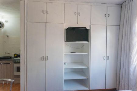 Apartamento para alugar com 48m², 1 quarto e 1 vagaArmário e TV
