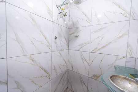 Casa para alugar com 60m², 2 quartos e sem vagaBanheiro