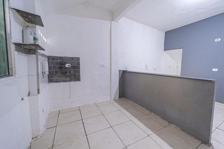 Cozinha de casa para alugar com 2 quartos, 60m² em Jardim Maringa, São Paulo