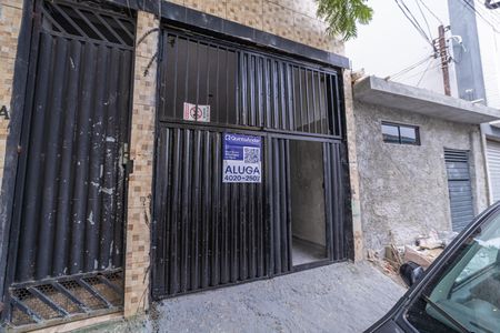 Casa para alugar com 60m², 2 quartos e sem vagaFachada