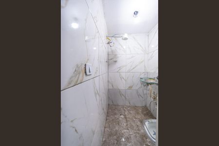 Casa para alugar com 60m², 2 quartos e sem vagaBanheiro