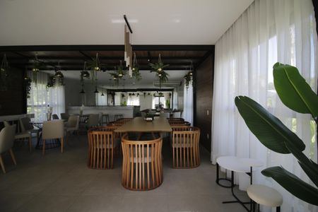Apartamento para alugar com 65m², 2 quartos e 1 vagaÁrea comum - Salão de festas