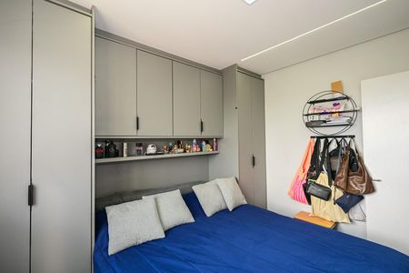 Apartamento à venda com 42m², 2 quartos e 1 vagaQuarto 2