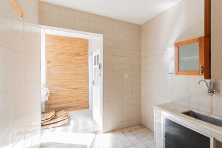 Apartamento à venda com 80m², 2 quartos e sem vagaCozinha