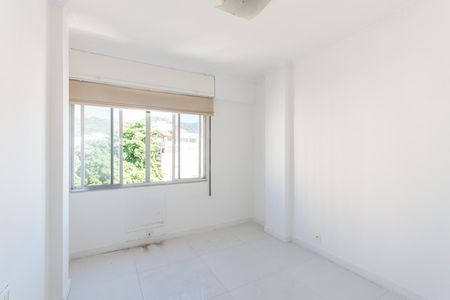 Apartamento à venda com 80m², 2 quartos e sem vagaQuarto 2