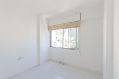 Apartamento à venda com 80m², 2 quartos e sem vagaQuarto 2