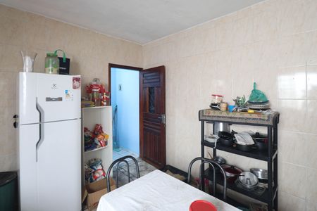 Casa à venda com 120m², 6 quartos e 1 vaga Casa à venda com 120m², 6 quartos e 1 vagaCozinha casa 4