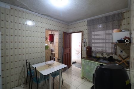 Casa à venda com 120m², 6 quartos e 1 vaga Casa à venda com 120m², 6 quartos e 1 vagaCozinha casa 3