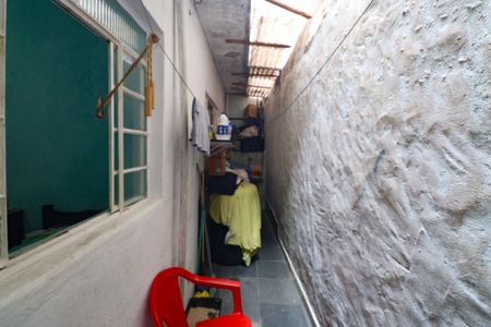 Casa à venda com 120m², 6 quartos e 1 vaga Casa à venda com 120m², 6 quartos e 1 vagaQuintal