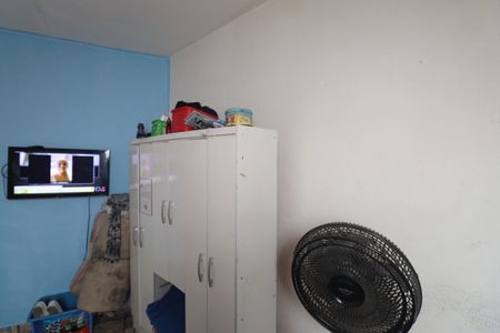 Casa à venda com 120m², 6 quartos e 1 vaga Casa à venda com 120m², 6 quartos e 1 vagaQuarto casa 4