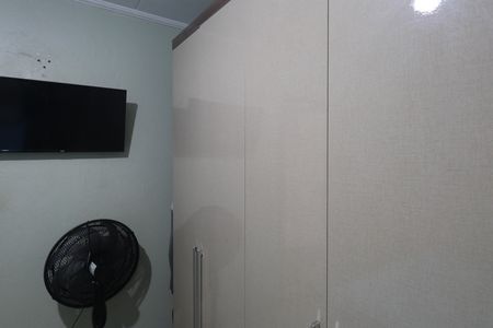 Casa à venda com 120m², 6 quartos e 1 vaga Casa à venda com 120m², 6 quartos e 1 vagaQuarto casa 1