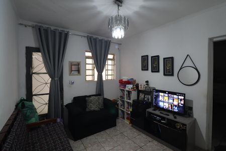 Casa à venda com 120m², 6 quartos e 1 vaga Casa à venda com 120m², 6 quartos e 1 vagaSala casa 3