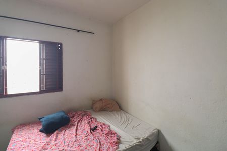 Casa à venda com 120m², 6 quartos e 1 vaga Casa à venda com 120m², 6 quartos e 1 vagaQuarto casa 4
