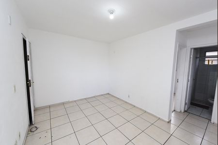 Sala de apartamento para alugar com 2 quartos, 45m² em Olaria, Contagem