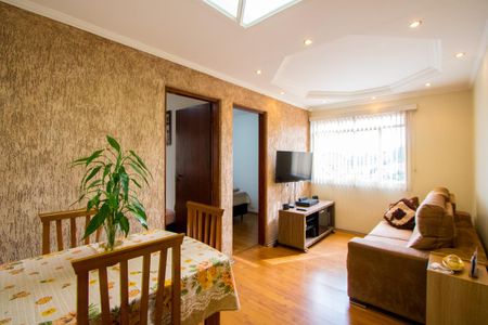 Sala de apartamento para alugar com 2 quartos, 52m² em Jardim Santo André Cdhu, Santo André
