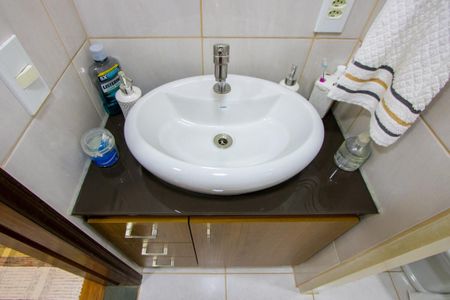 Apartamento para alugar com 52m², 2 quartos e sem vaga Apartamento para alugar com 52m², 2 quartos e sem vagaBanheiro