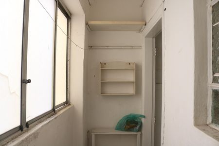 Apartamento à venda com 52m², 2 quartos e sem vagaCozinha e Área de Serviço