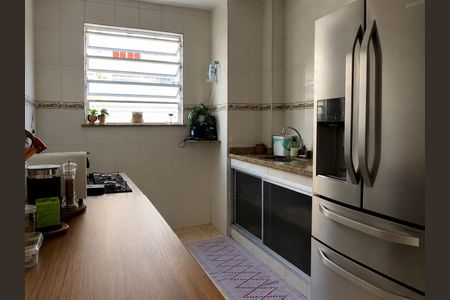 Apartamento à venda com 100m², 2 quartos e sem vaga Apartamento à venda com 100m², 2 quartos e sem vagaCozinha
