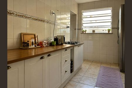 Apartamento à venda com 100m², 2 quartos e sem vaga Apartamento à venda com 100m², 2 quartos e sem vagaCozinha