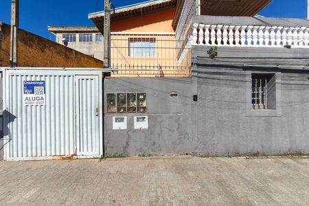 Casa para alugar com 50m², 1 quarto e sem vaga Casa para alugar com 50m², 1 quarto e sem vagaFachada