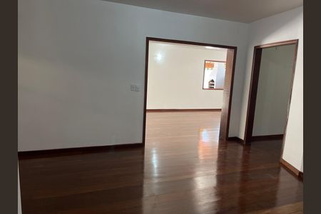 Casa de Condomínio para alugar com 5 quartos, 460m² em Barra da Tijuca, Rio de Janeiro