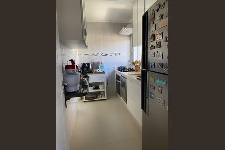 Apartamento à venda com 84m², 2 quartos e 1 vaga Apartamento à venda com 84m², 2 quartos e 1 vagaCozinha