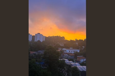 Apartamento à venda com 84m², 2 quartos e 1 vaga Apartamento à venda com 84m², 2 quartos e 1 vagaVista