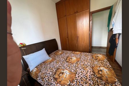 Quarto  de apartamento à venda com 2 quartos, 75m² em Funcionários, Belo Horizonte