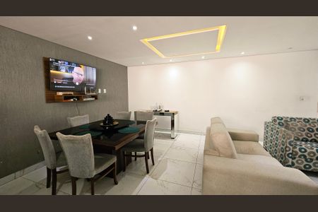 Casa à venda com 3 quartos, 250m² em Jardim das Carpas, Jundiaí
