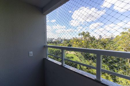 Apartamento à venda com 53m², 3 quartos e 1 vaga Apartamento à venda com 53m², 3 quartos e 1 vagaVaranda