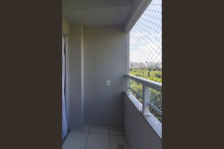 Apartamento à venda com 53m², 3 quartos e 1 vaga Apartamento à venda com 53m², 3 quartos e 1 vagaVaranda
