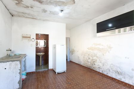 Casa à venda com 60m², 2 quartos e 2 vagasCozinha 2