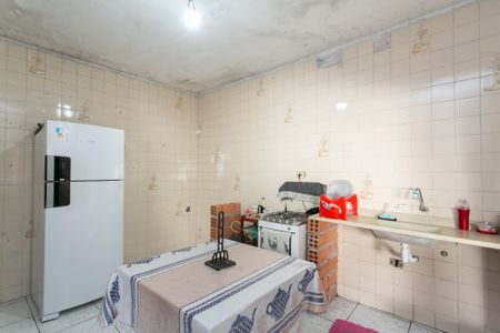 Casa à venda com 60m², 2 quartos e 2 vagasCozinha 1 