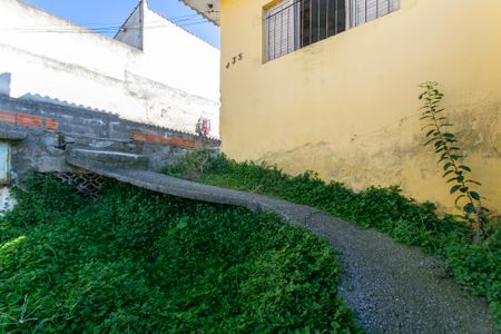 Casa à venda com 60m², 2 quartos e 2 vagasEntrada 