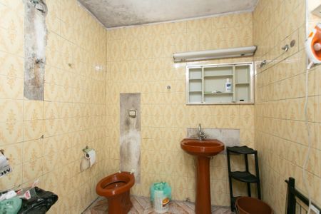 Casa à venda com 60m², 2 quartos e 2 vagasBanheiro 2 