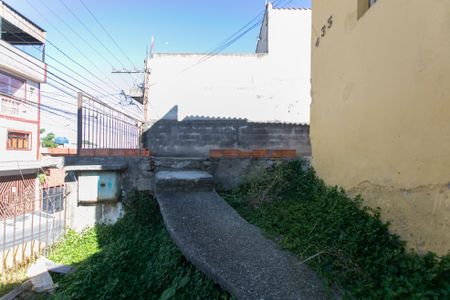 Casa à venda com 60m², 2 quartos e 2 vagasEntrada 