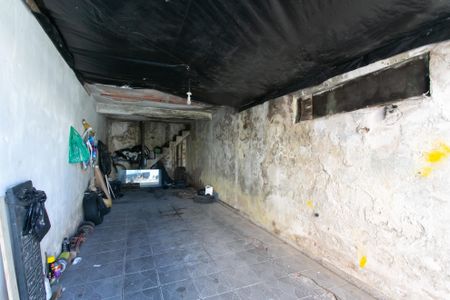 Casa à venda com 60m², 2 quartos e 2 vagasGaragem 