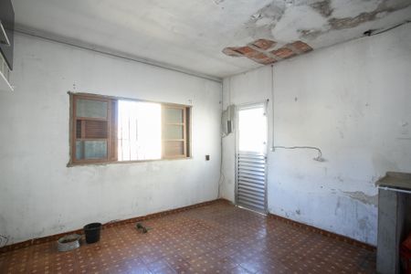 Casa à venda com 60m², 2 quartos e 2 vagasCozinha 2