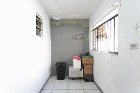 Casa à venda com 60m², 2 quartos e 2 vagasÁrea de Serviço 