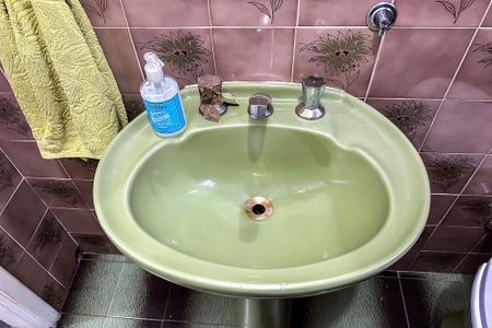 Casa à venda com 250m², 3 quartos e 2 vagasLavabo