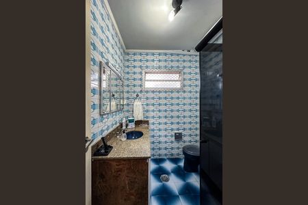 Casa à venda com 250m², 3 quartos e 2 vagasBanheiro