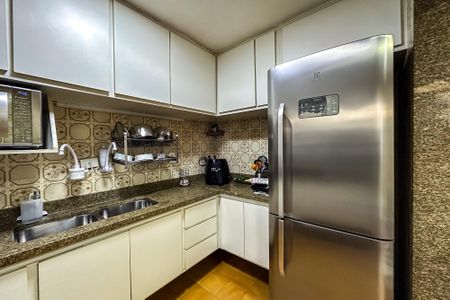 Casa à venda com 250m², 3 quartos e 2 vagasCozinha
