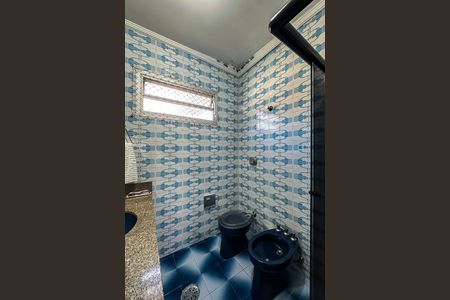Casa à venda com 250m², 3 quartos e 2 vagasBanheiro